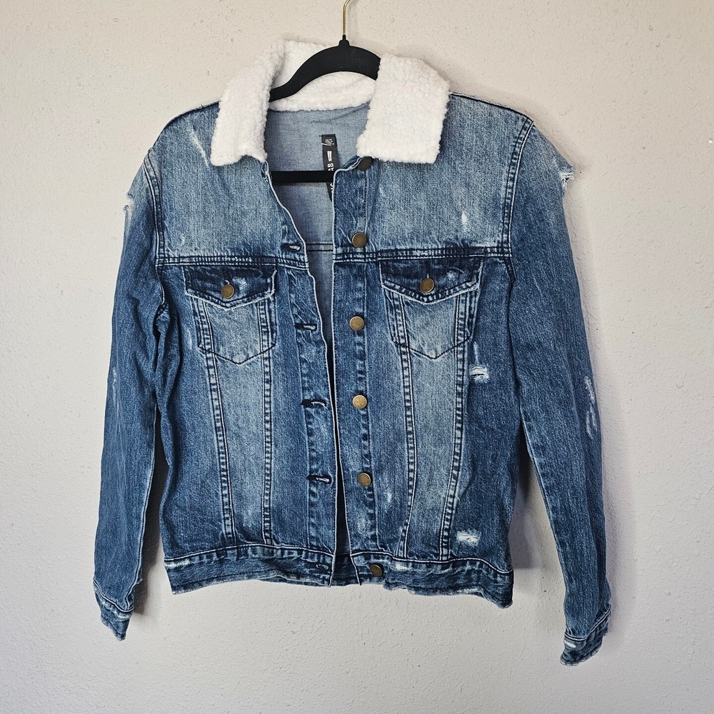 Design Lab Lord & Taylor Distressed Denim Jacket‎ Faux Shearling Collar Blue XS